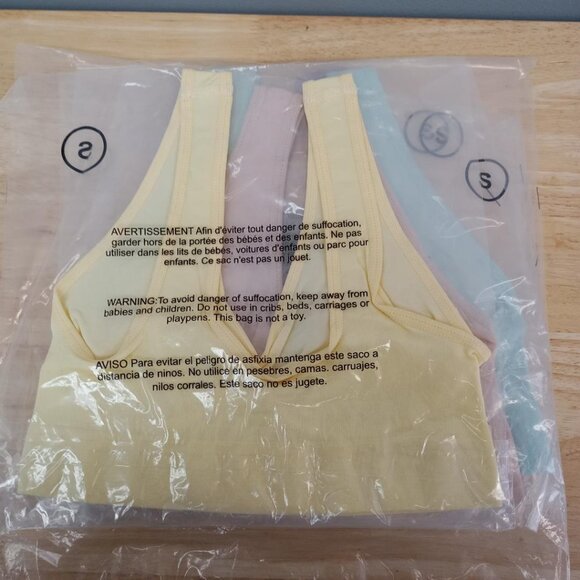 Rhonda Shear 4-Pack Ahh Bra - Picture 2 of 6